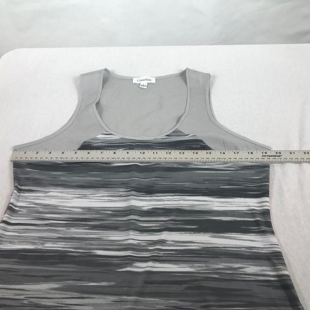 Calvin Klein Tank Top Size Large - Picture 5 of 6